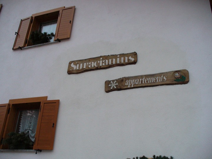img00014.jpg