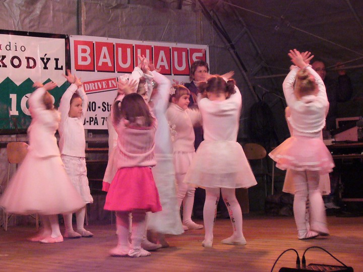 img00019.jpg