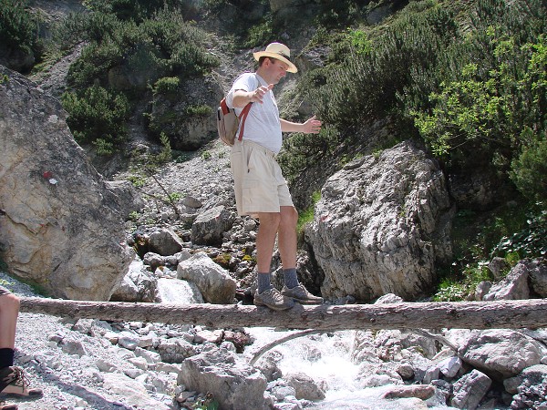 img00015.jpg