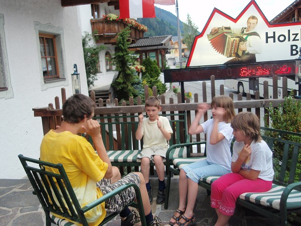 img00035.jpg