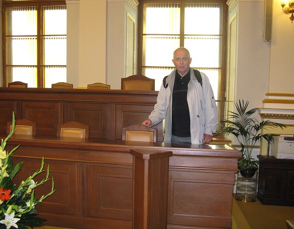 img00017.jpg