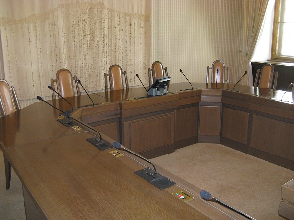img00019.jpg