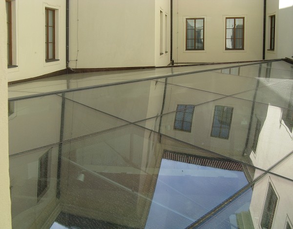 img00024.jpg