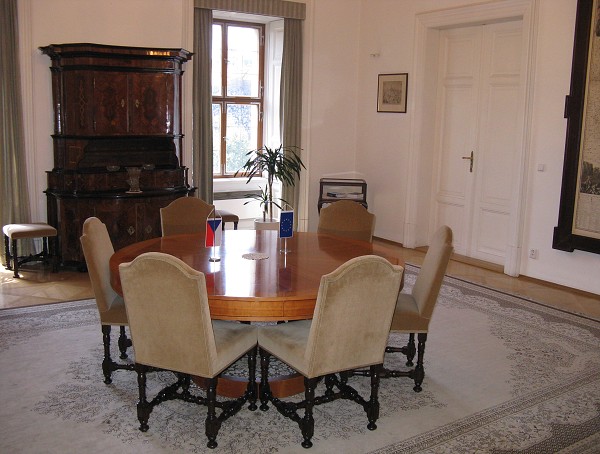 img00041.jpg