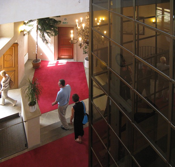 img00043.jpg