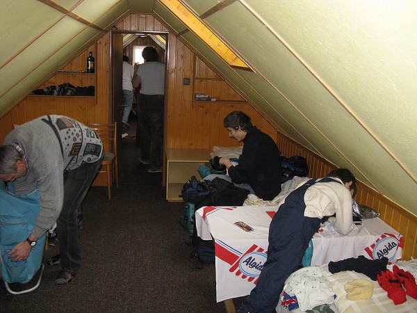 img00006.jpg
