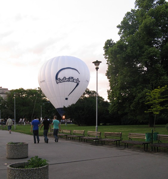 img00003.jpg