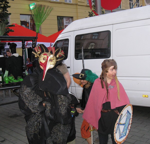 img00010.jpg