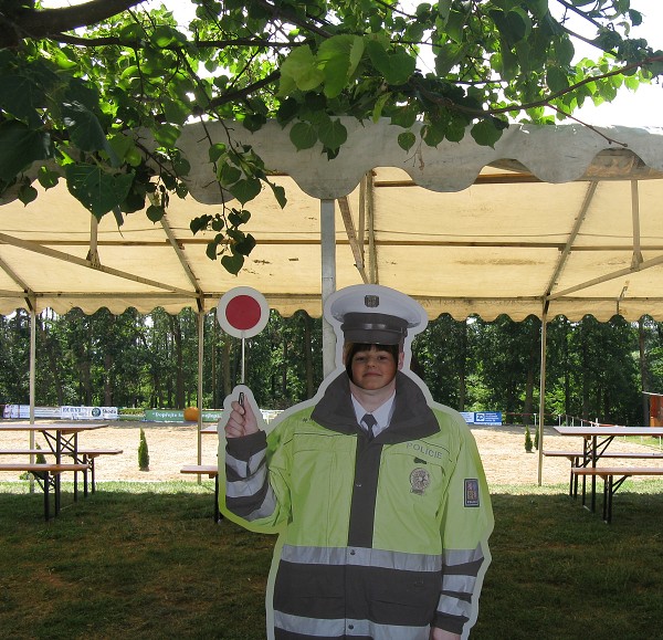img00028.jpg