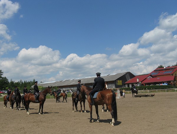 img00032.jpg