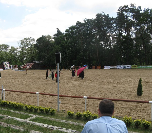 img00037.jpg