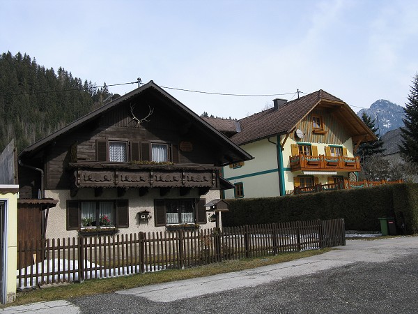 img00003.jpg
