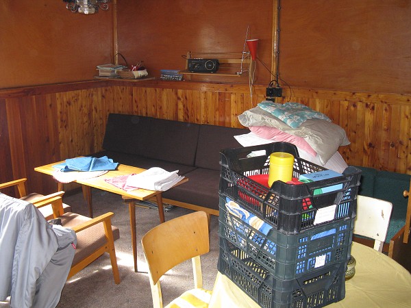 img00002.jpg