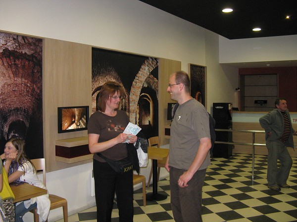 img00018.jpg
