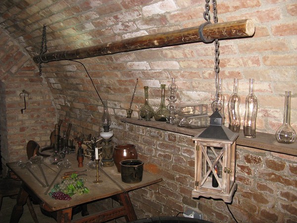 img00019.jpg