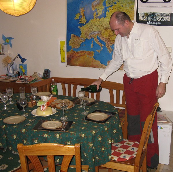 img00002.jpg