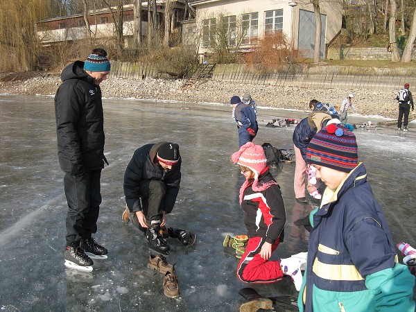 img00030.jpg
