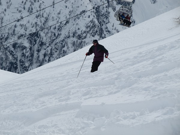 img00027.jpg