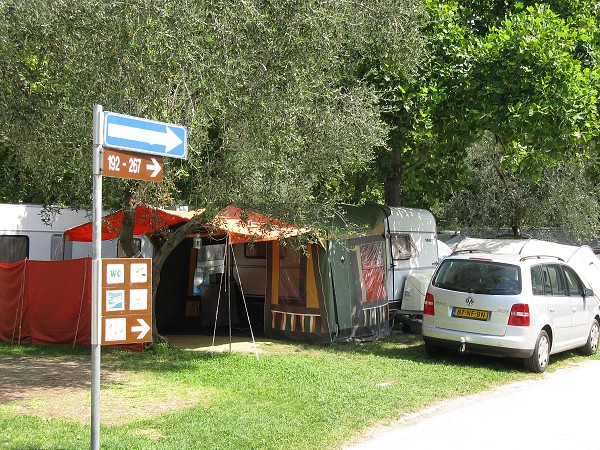 img00004.jpg