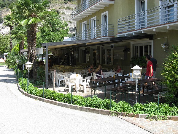 img00006.jpg
