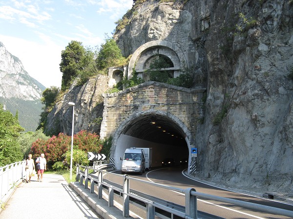 img00089.jpg