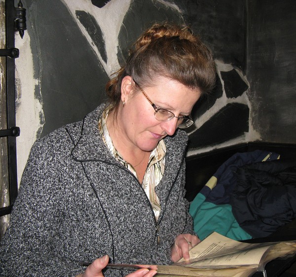 img00018.jpg