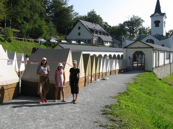 img00027.jpg