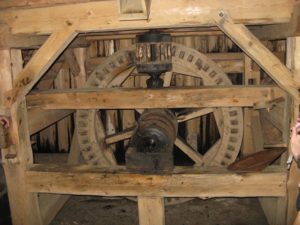 img00046.jpg