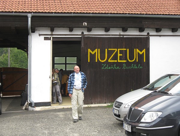 img00041.jpg