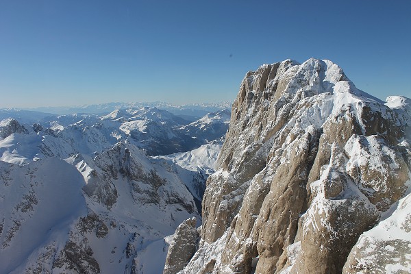 img00006.jpg