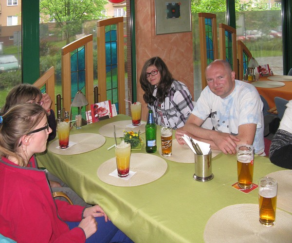 img00002.jpg