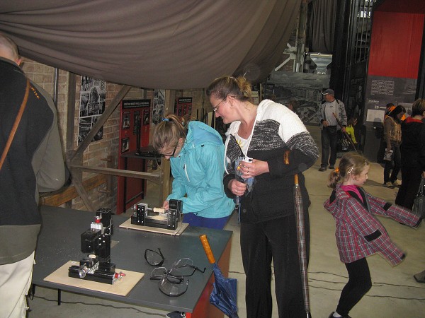 img00017.jpg