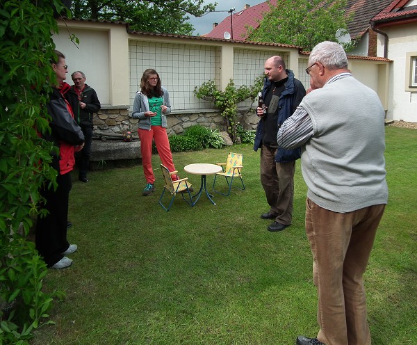 img00019.jpg