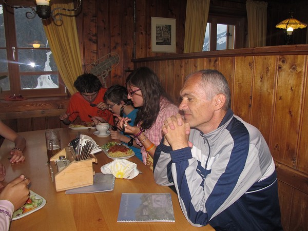 img00016.jpg