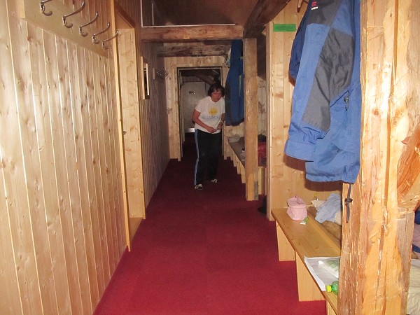 img00052.jpg