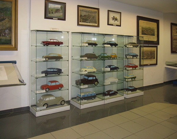 img00003.jpg