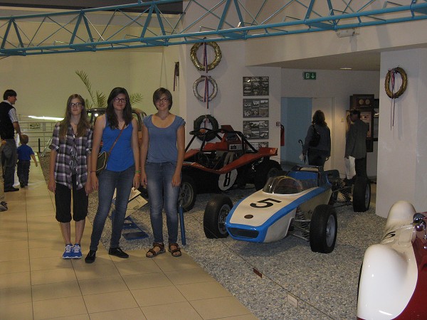 img00012.jpg
