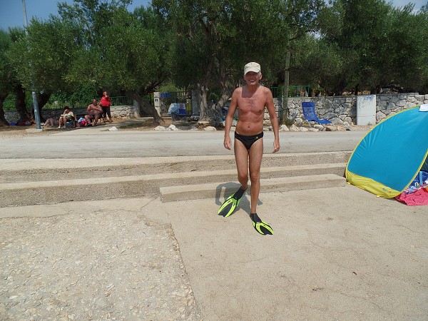 img00015.jpg