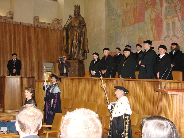 img00026.jpg
